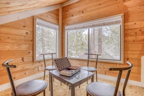 Pole House 15 - image 9