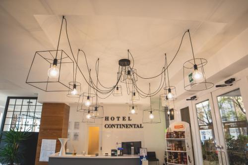 Hotel Continental - image 4