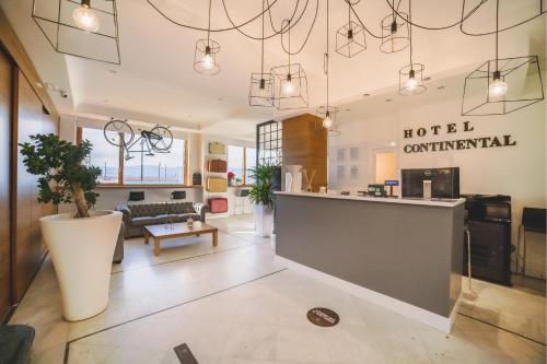 Empfangshalle, Hotel Continental in Reggio Calabria