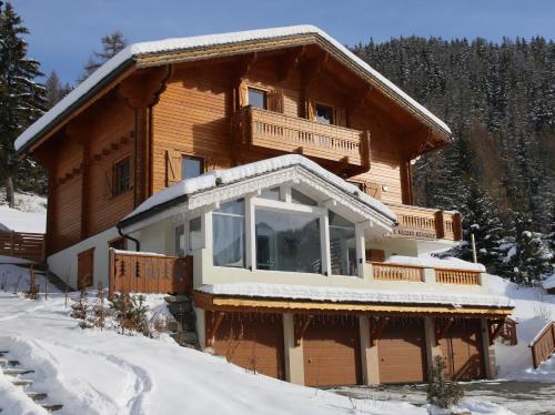 Le Chalet Savoyard - Vos vacances familiales et cosy de 6 à 14 pers