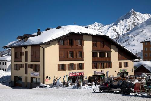  Residence Redivalle, Pension in Tonalepass