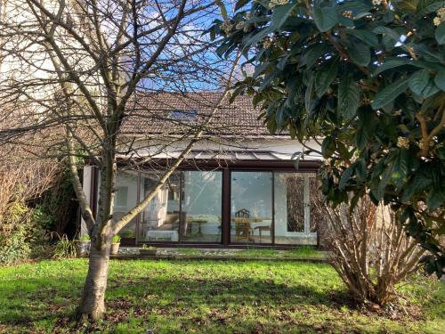 Belle maison Eaubonne 6 pers 20 min de Paris gîte à louer Saint-Leu-la-Forêt
