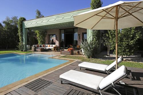 Villa MEZIANE avec piscine privée en première ligne du golf d'Amelkis