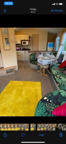 RETRO LUX GETAWAY BY THE SEA W/POOL, GYM & VIEWS photo 2