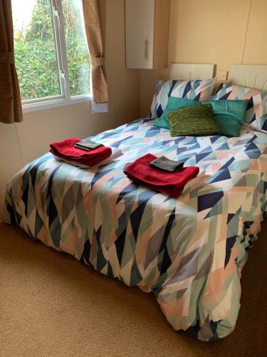 RETRO LUX GETAWAY BY THE SEA W/POOL, GYM & VIEWS photo 4