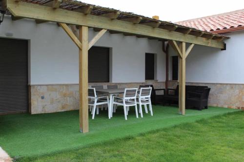 Casas Rurales Laguna La Tinaja