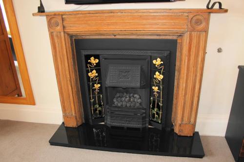 The Olive Branch - image 4