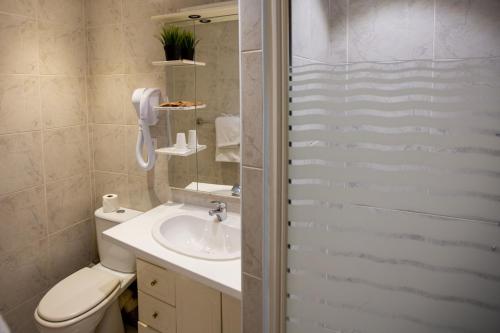 Hôtel de La Marne - image 13