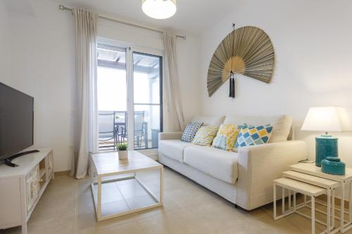 PALMERAS-CANDOR free parking by Cadiz4Rentals - main image
