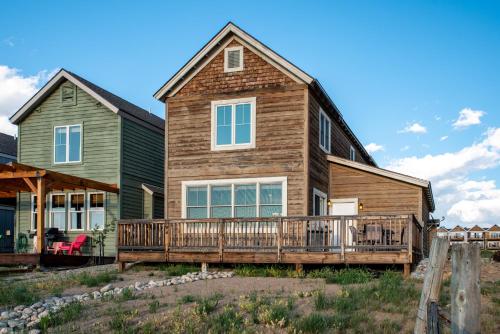 Buckhorn Cabin - image 5