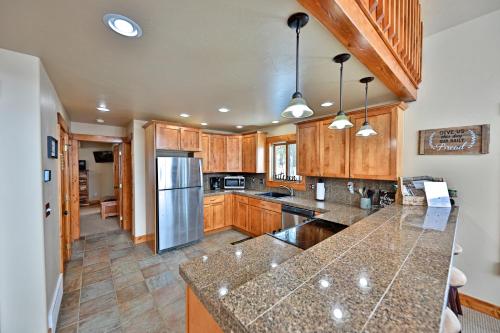 Spruce Chalet - image 7