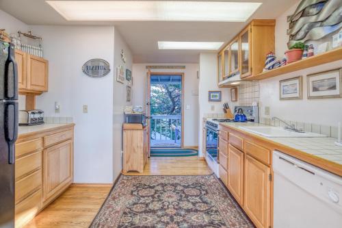 Shell House-6519 - image 9