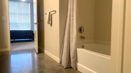 Denver Ballpark Apartments 30 Day Stays - main image