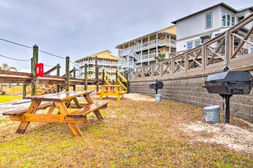 Gulf Shores Cottage with Pool and Beach Access!