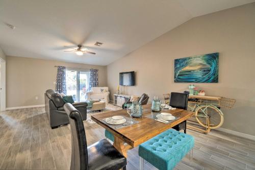 Newly Built Port Charlotte Retreat with Patio! in 사라소타 브래든턴 국제공항