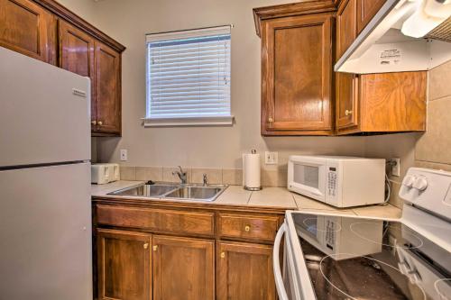 Idyllic NOLA Home with Patio 2 Mi to Bourbon Street! - image 4