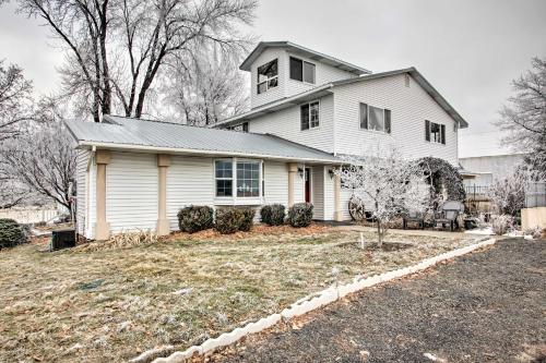 Spacious Gifford Retreat with Scenic Farmland Views in Lewiston