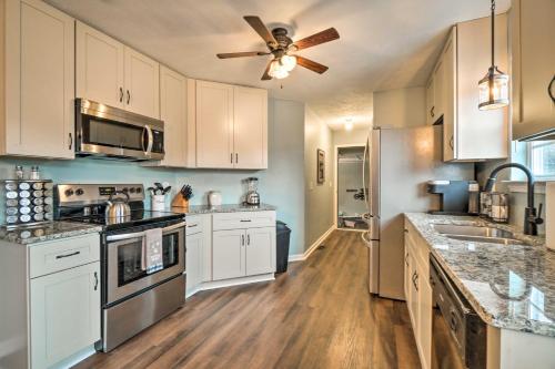 Suburban Getaway W/ Game Room, 19 Mi To Nashville! - Old Hickory Lake, TN