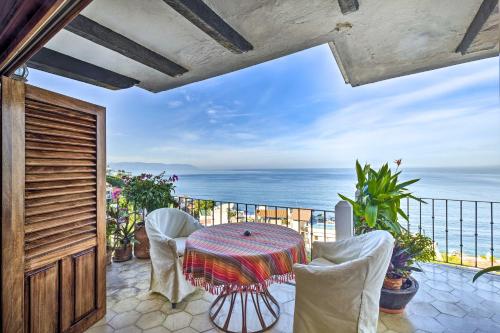 Mid-Century Modern Condo with Patio and Ocean Views! photo 2