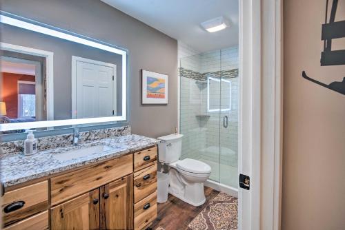 Chic Village of Loon Getaway Less Than 1 Mi to Slopes - image 11