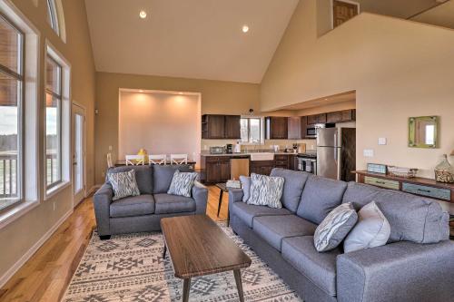 Cayuga Lake Cabin in Romulus Less Than 1 Mi to Wineries! in Romulus, USA