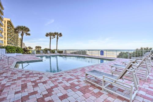 Fantastic Oceanfront Condo Resort Pool and Gym in Ponce Inlet (FL)