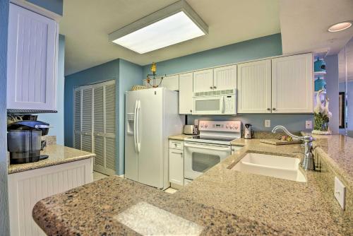 Fantastic Oceanfront Condo Resort Pool and Gym in Ponce Inlet (FL)