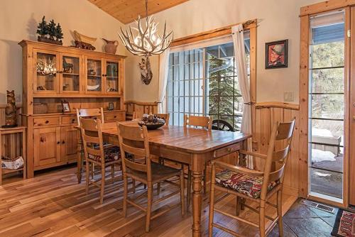 Wallowa with Western Charm - image 5
