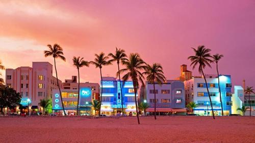 Beautiful 2br South Beach!!! - image 12