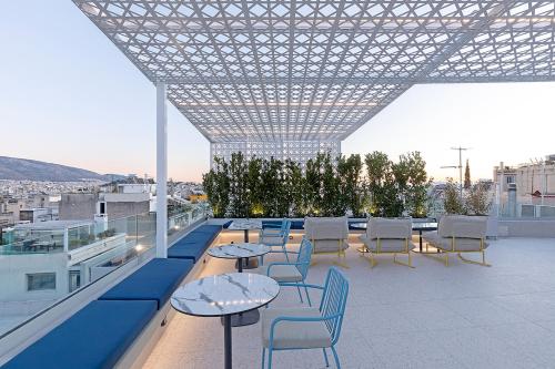 ACRO URBAN SUITES - image 5