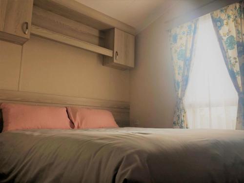 Spruce Deluxe Holiday Home - image 3