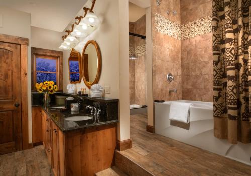 Parkway Inn of Jackson Hole - image 9