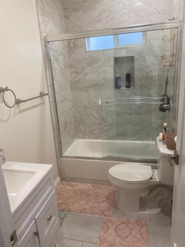 Van Nuys Rental