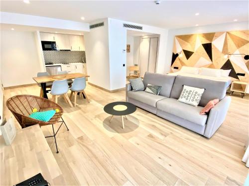Delux Studio (2-4 Adults)