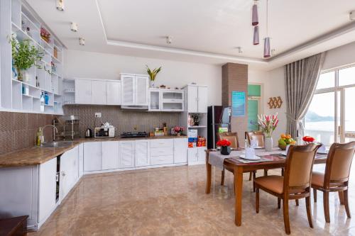 Palm Villa 21 - Beachfront 5 Phòng Ngủ Biệt Thự Trên Bãi Biển