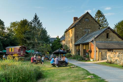 Haselbury Mill