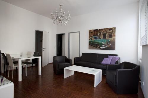 One-Bedroom Apartment (4 Adults) image 6