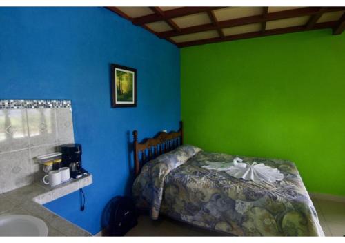 Cabinas Los Tucanes Private Room #4 with Volcano view, Fortuna (foto 4)