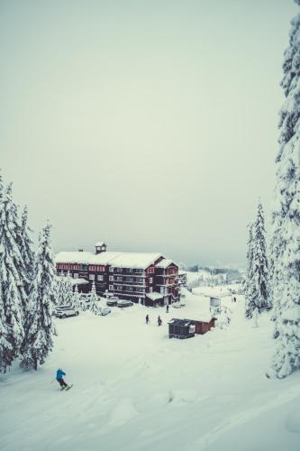 Gudbrandsgard Hotel - main image