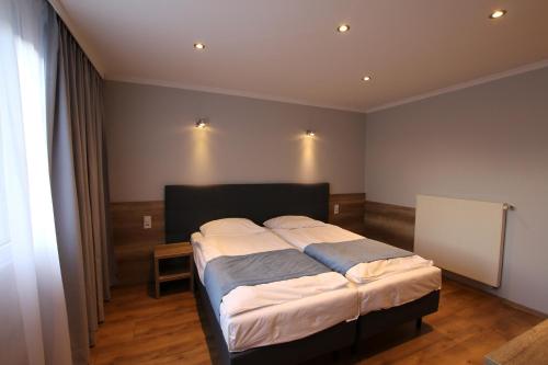 Auto-Camping Park - image 3