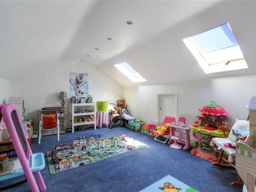 3 Bed Freehold Terraced House, Southend on Sea, Essex