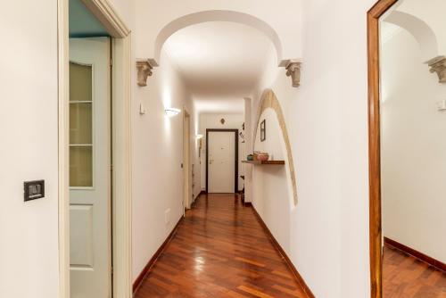 San Lorenzo Cozy and Comfortable Flat, Рим (фото 5)