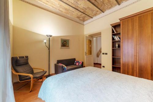San Lorenzo Cozy and Comfortable Flat, Рим (фото 9)