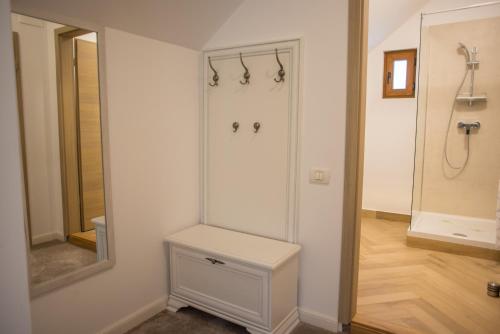 Boga Rooms