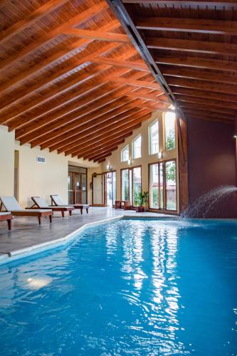 Hotel L' Hirondelle in La Falda