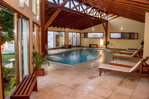 Hotel L' Hirondelle in La Falda