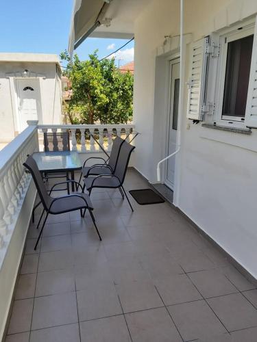 Konstantinos Apartments in Ammoudia