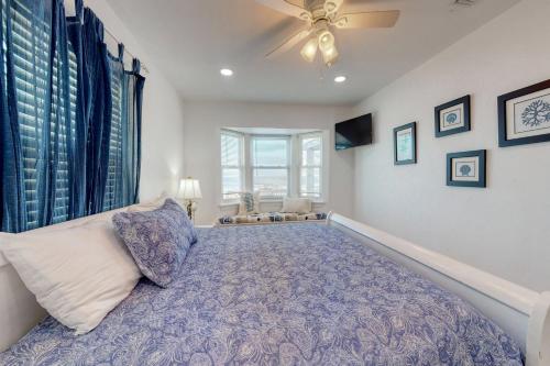 Gulf Front Retreat - image 7