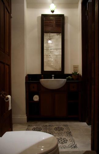 The Bhuthorn Bed & Breakfast, Bangkok (photo 10)