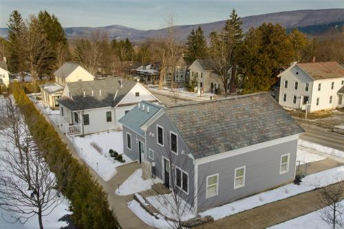 One-Bedroom King Suite Cottage